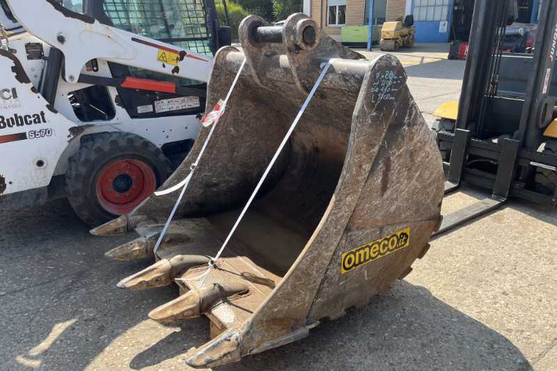 OmecoHub - Immagine KOMATSU PC240-8